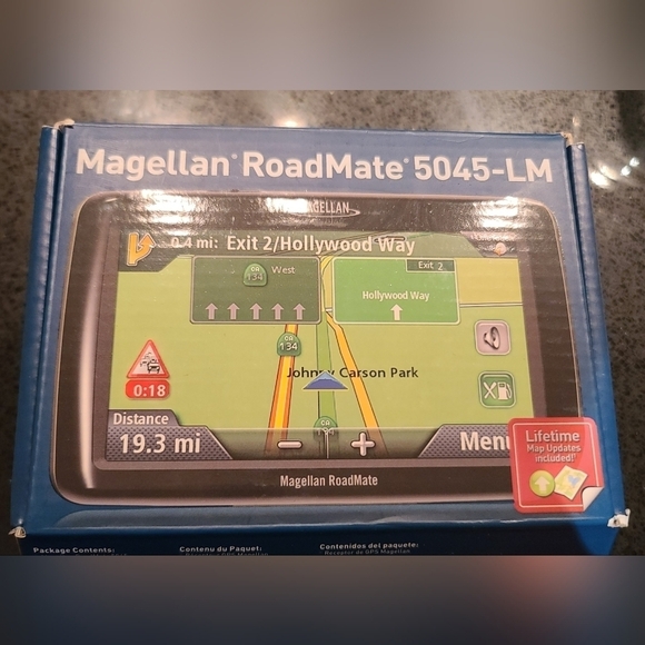 Magellan RoadMate 5045-LM Automotive Mountable 🐾 - Picture 1 of 8